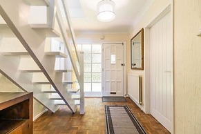 Host Stay Alderfen View