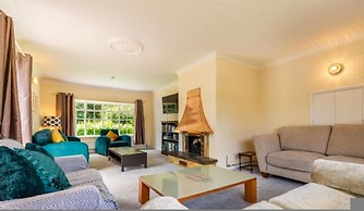 Host Stay Alderfen View