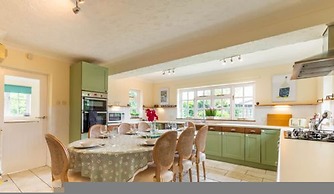 Host Stay Alderfen View