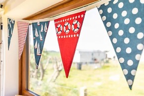 Host Stay Breezy Bungalow