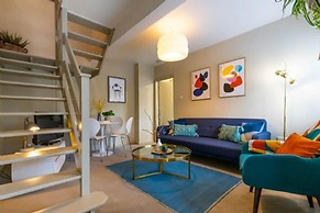 Host Stay Corner Cottage