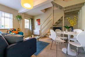 Host Stay Corner Cottage