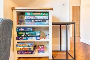 Host Stay - Violetta Cottage