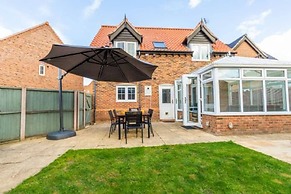 Host Stay - Violetta Cottage