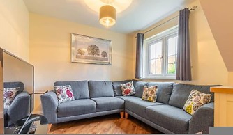 Host Stay - Violetta Cottage