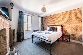 Host Stay Villa Otto