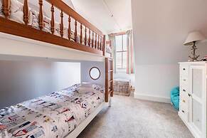 Host Stay Villa Otto