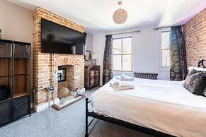 Host Stay Villa Otto