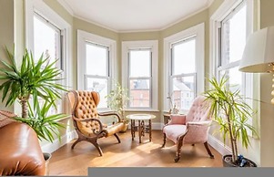 Host Stay Cabbell Towers