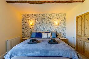 Host Stay St Joseph s Cottage