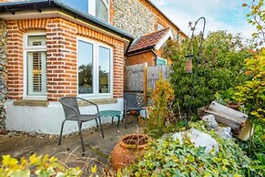 Host Stay St Joseph s Cottage