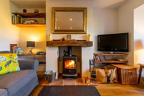 Host Stay St Joseph s Cottage