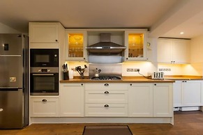 Host Stay St Joseph s Cottage