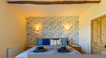 Host Stay St Joseph s Cottage