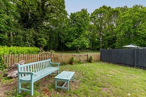 Host Stay The Aylesbury Garden Apartment