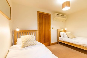 Host Stay Owl Barn