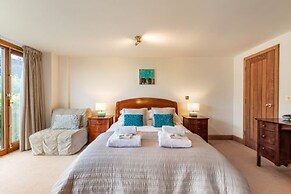 Host Stay Owl Barn