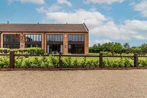 Host Stay Owl Barn