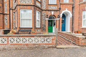 Host Stay Cromer Town Apartment 1