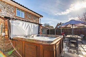 Host Stay Sand Pit Cottage