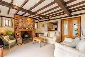 Host Stay Woodfalls Barn