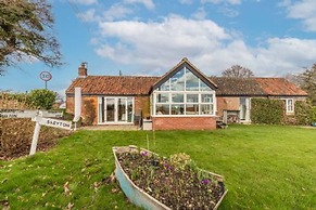 Host Stay Woodfalls Barn