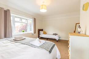 Host Stay St Clements House