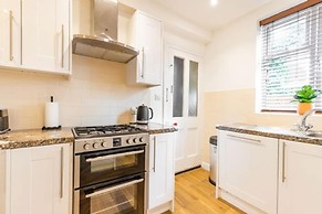 Host Stay St Clements House