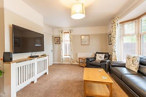 Host Stay St Clements House