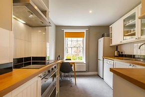 Host Stay Princes Cottage