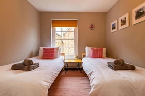 Host Stay Princes Cottage