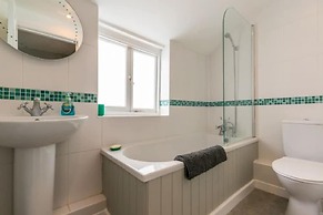 Host Stay Princes Cottage