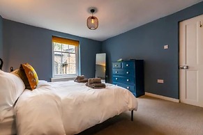 Host Stay Princes Cottage