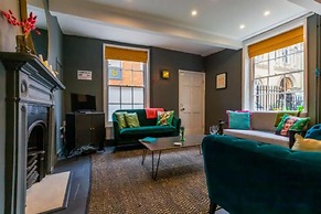 Host Stay Princes Cottage