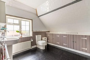 Host Stay Church Lane Cottage