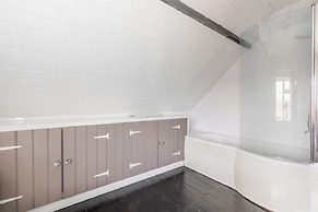 Host Stay Church Lane Cottage