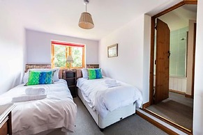 Host Stay Shipyard Studio