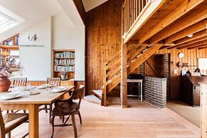 Host Stay Shipyard Studio