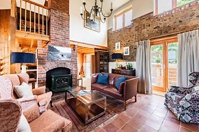 Host Stay Shipyard Studio