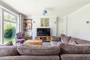 Host Stay Church Close