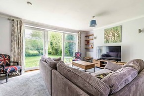 Host Stay Church Close