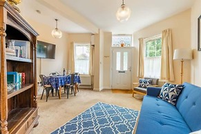 Host Stay Coastal Retreat