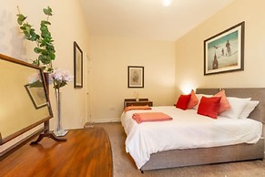 Host Stay Coastal Retreat