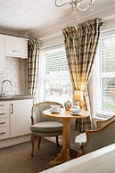 Host Stay The Saxony Garden Studio