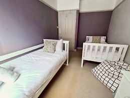 Host Stay Norfolk Historic Townhouse