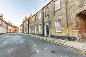 Host Stay Norfolk Historic Townhouse