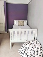 Host Stay Norfolk Historic Townhouse