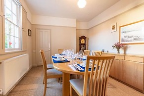 Host Stay Norfolk Historic Townhouse