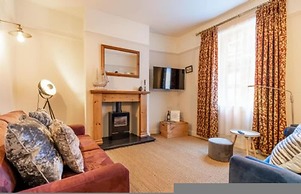 Host Stay Norfolk Historic Townhouse