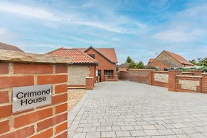 Host Stay Crimond House